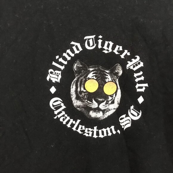 Vintage Next Level Blind Tiger Pub Charleston SC Black Graphic T-Shirt Size M - Picture 3 of 6